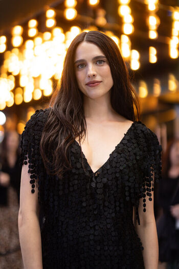 Margaret qualley page leaked private photo uncensored HD quality