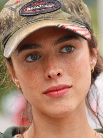 Margaret qualley leaked private photo uncensored HD quality