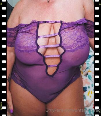 Mature women page leaked private photo uncensored HD quality