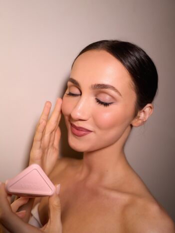 Maude apatow leaked private photo uncensored HD quality