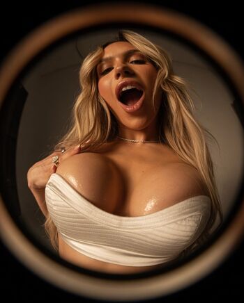 Maxxine dupri leaked private photo uncensored HD quality