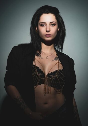 Maya vrlly leaked private photo uncensored HD quality