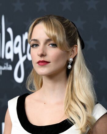 Mckenna grace  page leaked private photo uncensored HD quality