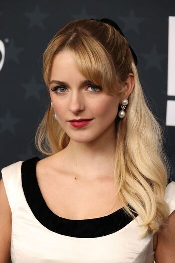 Mckenna grace  page leaked private photo uncensored HD quality