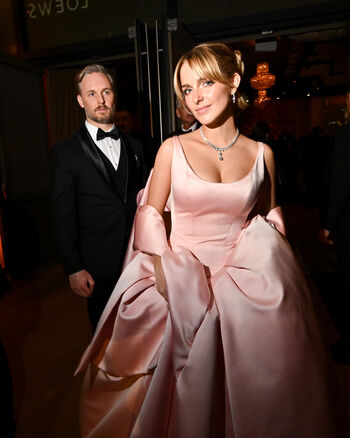 Mckenna grace  page leaked private photo uncensored HD quality