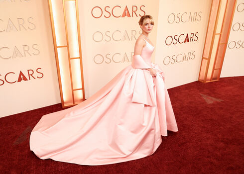 Mckenna grace  page leaked private photo uncensored HD quality