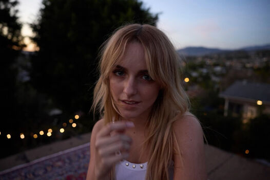 Mckenna grace  page leaked private photo uncensored HD quality