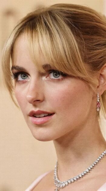 Mckenna grace  page leaked private photo uncensored HD quality