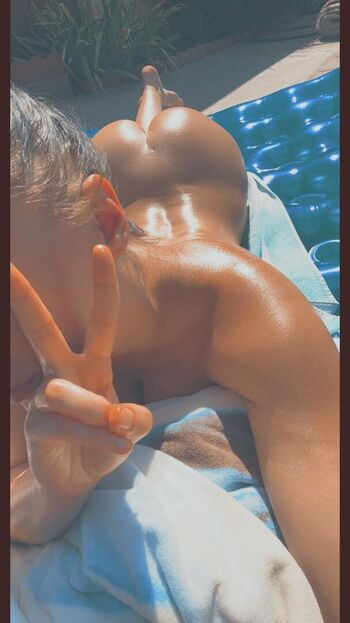 Michelleyroo leaked private photo uncensored HD quality