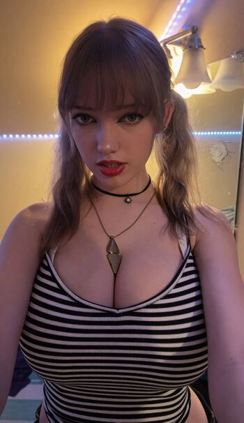 Mikahhlynn page leaked private photo uncensored HD quality