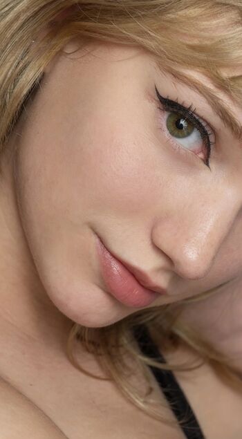 Mikahhlynn page leaked private photo uncensored HD quality