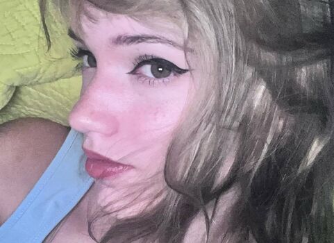 Mikahhlynn leaked private photo uncensored HD quality