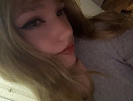 Mikahhlynn leaked private photo uncensored HD quality