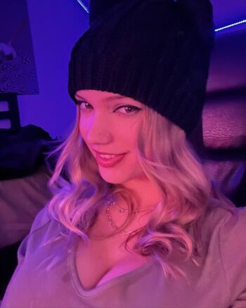 Mikahhlynn leaked private photo uncensored HD quality