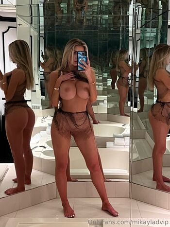 Mikayladvip  page leaked private photo uncensored HD quality