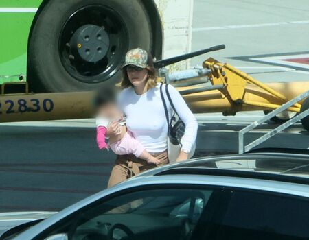 Millie bobby brown page leaked private photo uncensored HD quality