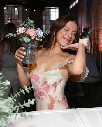Millie bobby brown page leaked private photo uncensored HD quality