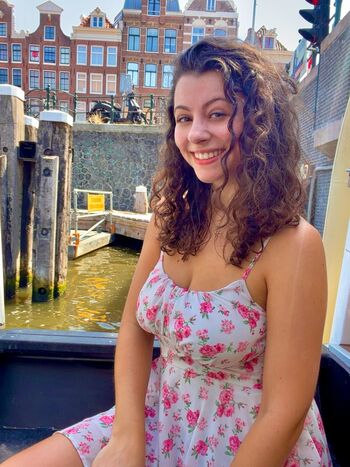 Missteencrypto page leaked private photo uncensored HD quality
