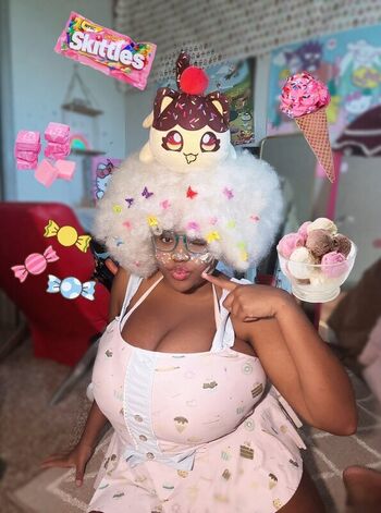 Momosokawaiiiii leaked private photo uncensored HD quality