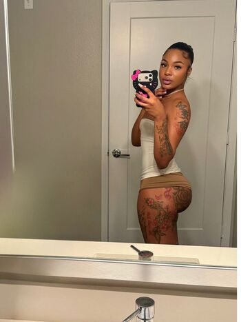 Ms lia baby leaked private photo uncensored HD quality
