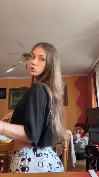 Ms selinka  page leaked private photo uncensored HD quality
