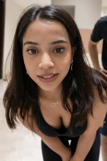 Muskan karia page leaked private photo uncensored HD quality