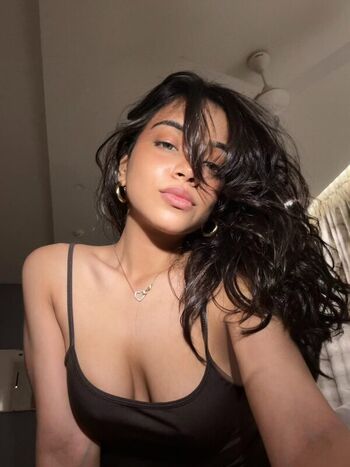 Muskan karia page leaked private photo uncensored HD quality