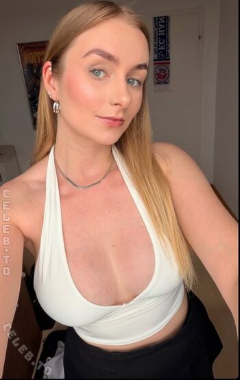 Naadine  page leaked private photo uncensored HD quality