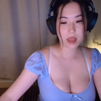 Nahmie leaked private photo uncensored HD quality