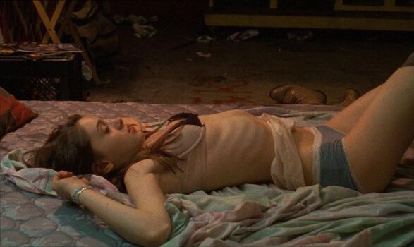 Natalia dyer page leaked private photo uncensored HD quality