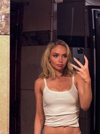 Natalie alyn lind  page leaked private photo uncensored HD quality