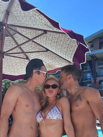 Natalie alyn lind  page leaked private photo uncensored HD quality