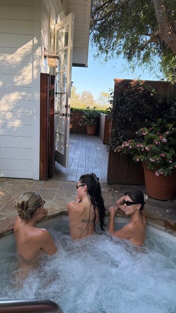 Natasha oakley leaked private photo uncensored HD quality