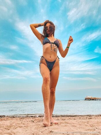 Naughtyanastasia leaked private photo uncensored HD quality