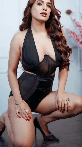 Nehhaa malik leaked private photo uncensored HD quality