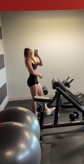 Nela zawadzka leaked private photo uncensored HD quality