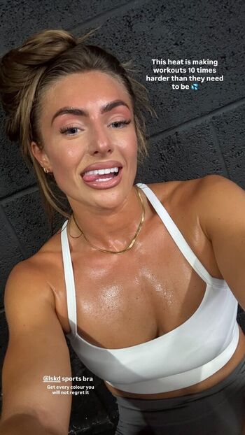 New uk gladiators page leaked private photo uncensored HD quality