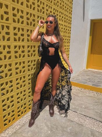 New uk gladiators page leaked private photo uncensored HD quality