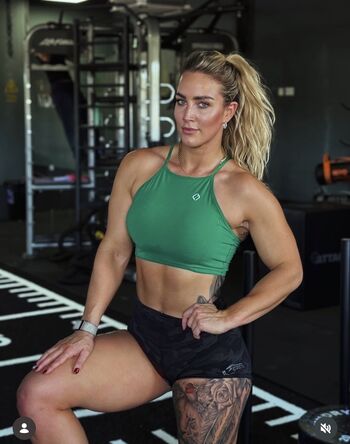 New uk gladiators page leaked private photo uncensored HD quality