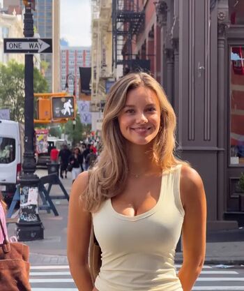 Nicola cavanis page leaked private photo uncensored HD quality