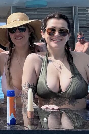 Nicole saunders leaked private photo uncensored HD quality
