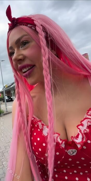 Ninabridney leaked private photo uncensored HD quality