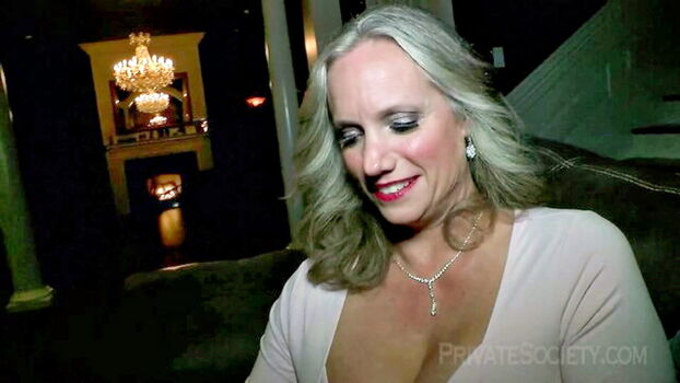 Ninavlanentinex leaked private photo uncensored HD quality