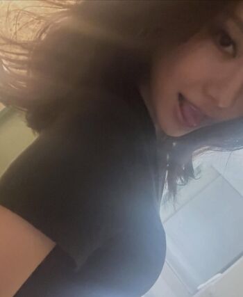 Ningning aespa page leaked private photo uncensored HD quality