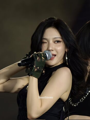 Ningning aespa page leaked private photo uncensored HD quality