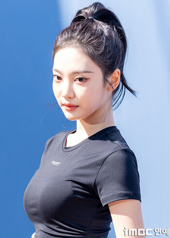 Ningning aespa page leaked private photo uncensored HD quality