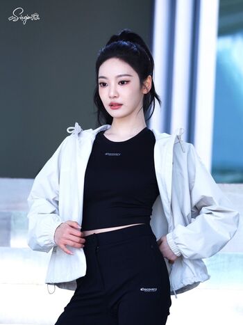 Ningning aespa page leaked private photo uncensored HD quality