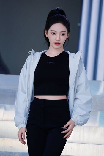 Ningning aespa page leaked private photo uncensored HD quality