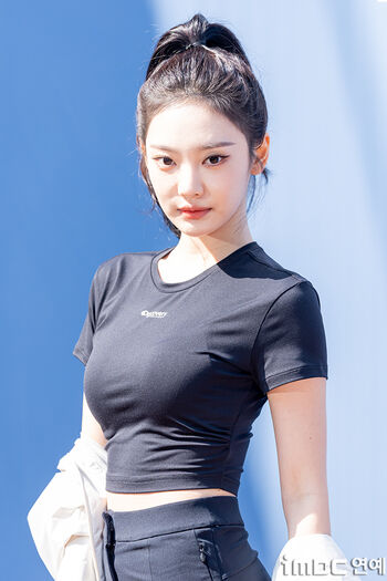 Ningning aespa page leaked private photo uncensored HD quality