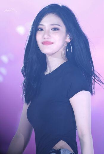 Ningning aespa page leaked private photo uncensored HD quality